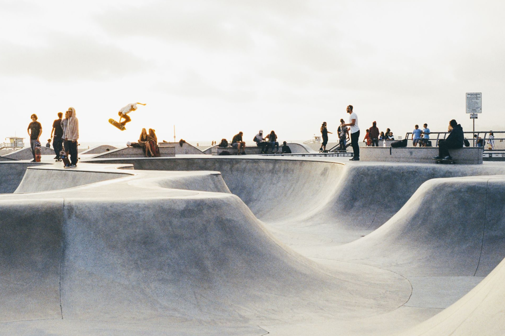 商务办公软件的无限循环呼叫短信软件